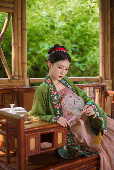 暖暖 在线 观看 免费 高清