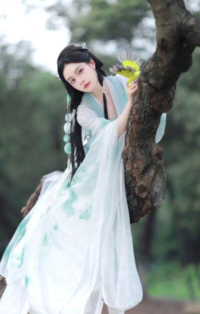 q版动漫女孩