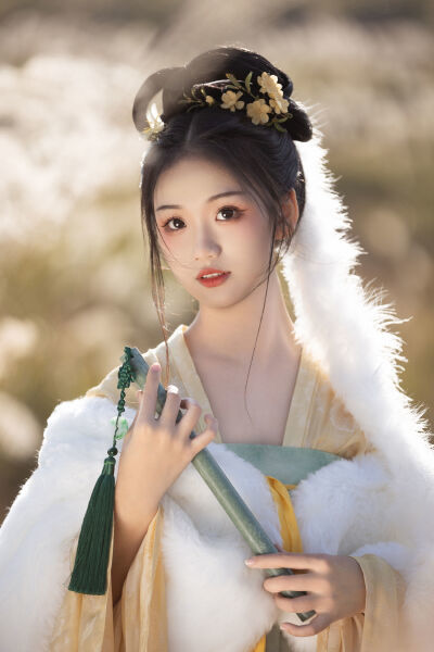 动漫美女露点