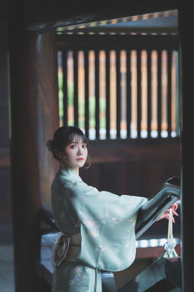 年轻的朋友6完整版在线观看