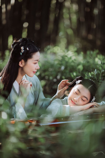 午夜免费视频播放