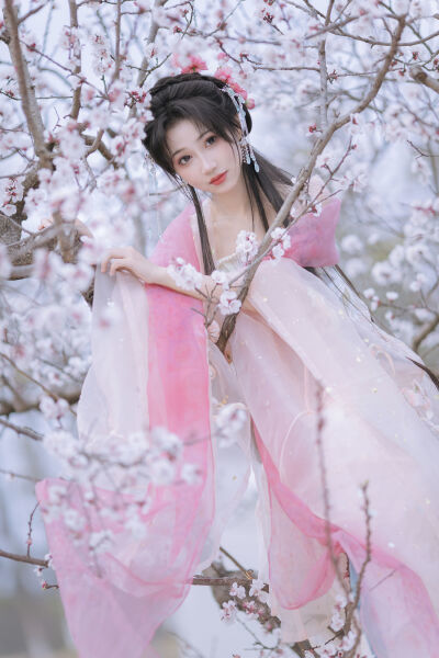 少女闺房在线观看