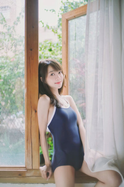 RUN AWAY无删减免费看