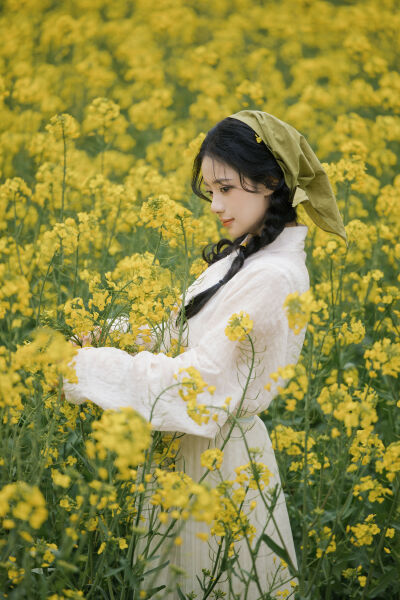 漂亮人妻洗澡被强公BD