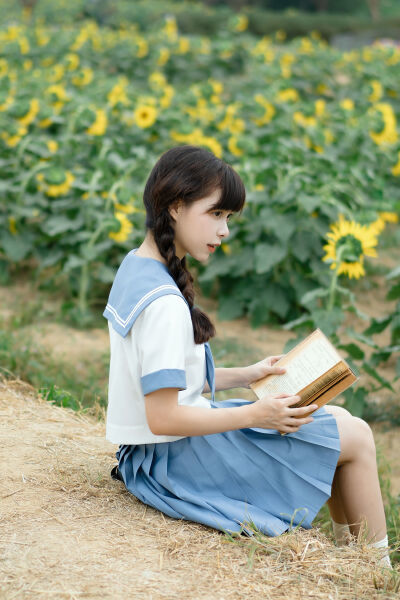 武井麻希