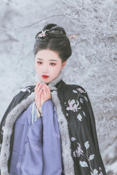 张津瑜卫生间8分钟视频